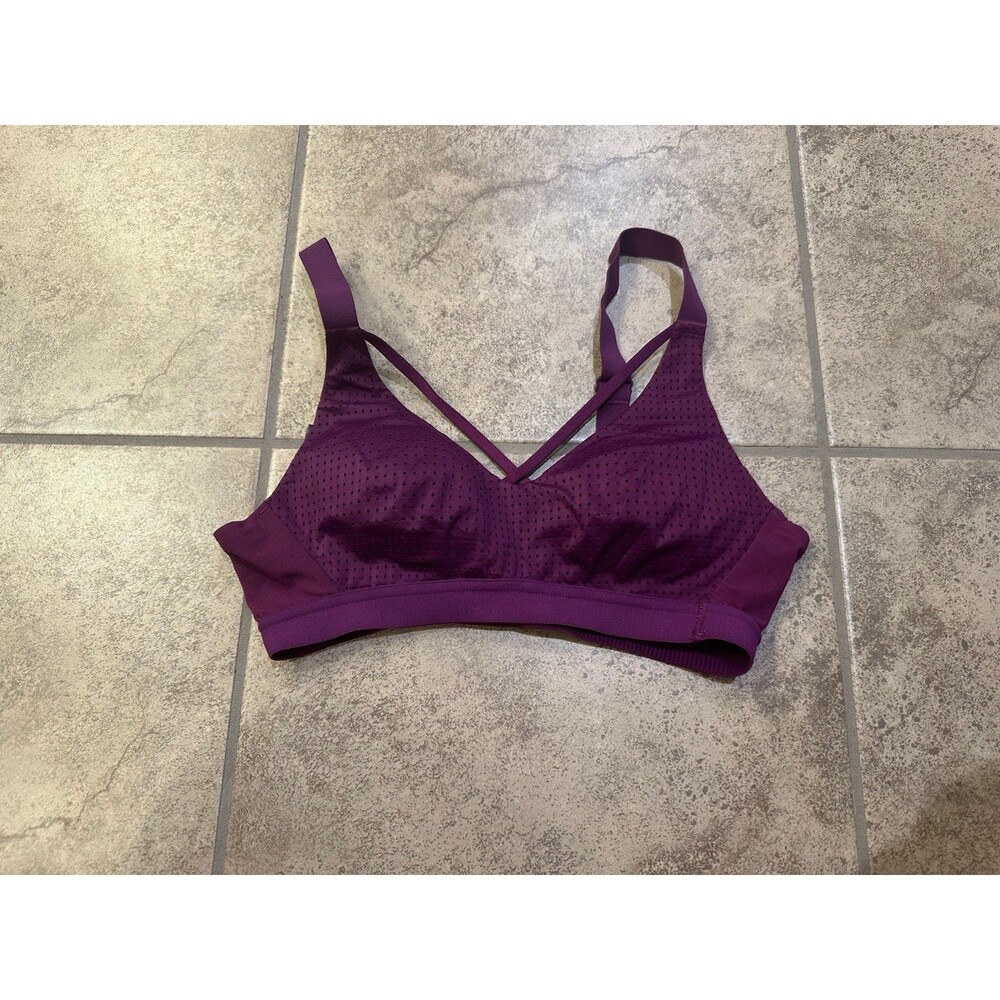 Lightweight by Victoria's Sport  Sports bra